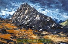 Tryfan by Wyn Hughes